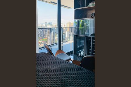 Apartamento à venda com 70m², 1 quarto e 1 vaga