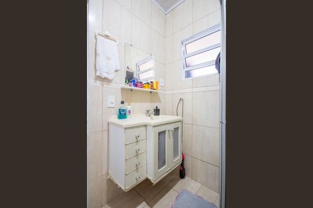 Casa à venda com 220m², 2 quartos e 1 vagaBanheiro