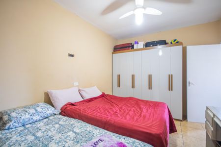 Casa à venda com 220m², 2 quartos e 1 vagaQuarto 2