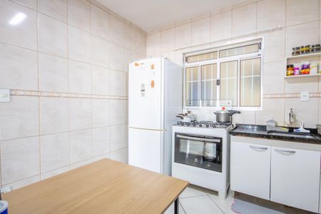 Casa à venda com 220m², 2 quartos e 1 vagaCozinha