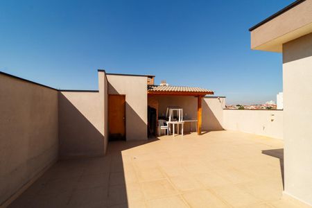 Apartamento à venda com 64m², 2 quartos e 1 vaga Apartamento à venda com 64m², 2 quartos e 1 vagaTerraço