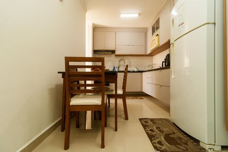 Apartamento à venda com 64m², 2 quartos e 1 vaga Apartamento à venda com 64m², 2 quartos e 1 vagaCozinha