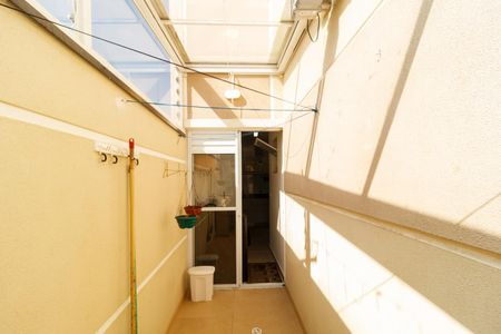 Apartamento à venda com 64m², 2 quartos e 1 vaga Apartamento à venda com 64m², 2 quartos e 1 vagaÁrea de Serviço