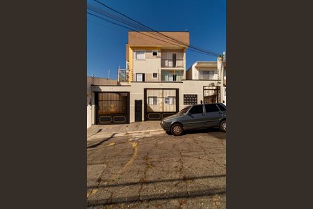 Apartamento à venda com 64m², 2 quartos e 1 vaga Apartamento à venda com 64m², 2 quartos e 1 vagaFachada