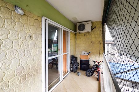 Apartamento à venda com 85m², 2 quartos e 1 vaga Apartamento à venda com 85m², 2 quartos e 1 vagaVaranda da Sala