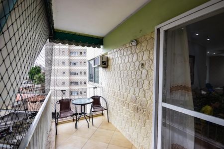 Apartamento à venda com 85m², 2 quartos e 1 vaga Apartamento à venda com 85m², 2 quartos e 1 vagaVaranda da Sala