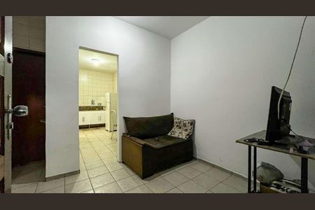 Casa à venda com 80m², 3 quartos e 1 vaga