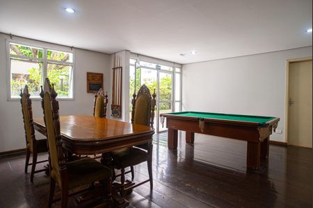 Apartamento à venda com 37m², 1 quarto e 2 vagas Apartamento à venda com 37m², 1 quarto e 2 vagasÁrea comum - Sala de jogos