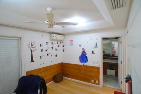 Casa à venda com 1032m², 5 quartos e 3 vagas Casa à venda com 1032m², 5 quartos e 3 vagasSuíte 1