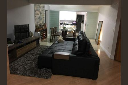 Apartamento à venda com 203m², 3 quartos e 4 vagas