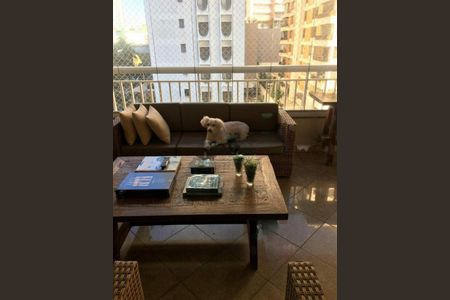 Apartamento à venda com 203m², 3 quartos e 4 vagas