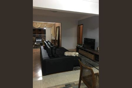 Apartamento à venda com 203m², 3 quartos e 4 vagas