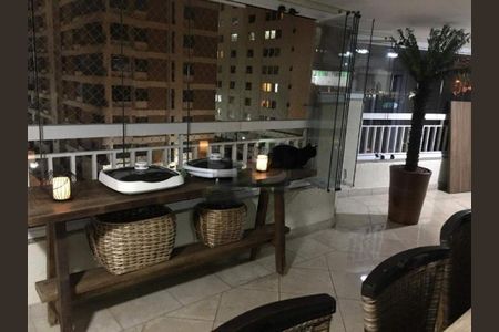 Apartamento à venda com 203m², 3 quartos e 4 vagas