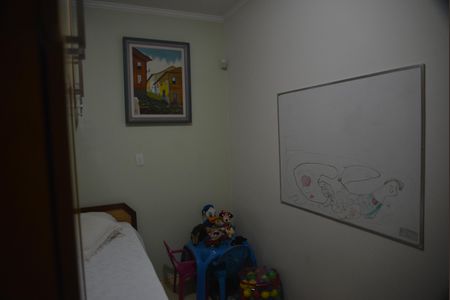 Casa à venda com 181m², 3 quartos e 4 vagasQuarto 2