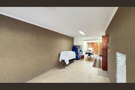 Casa à venda com 181m², 3 quartos e 4 vagas Casa à venda com 181m², 3 quartos e 4 vagasGaragem