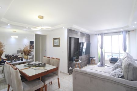 Apartamento à venda com 90m², 3 quartos e 2 vagasSala