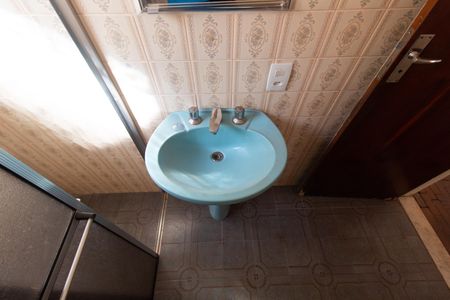 Casa à venda com 170m², 3 quartos e 4 vagasBanheiro Social