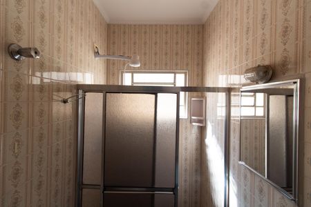 Casa à venda com 170m², 3 quartos e 4 vagasBanheiro Social