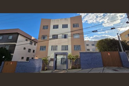 Apartamento à venda com 60m², 3 quartos e 1 vagaFachada