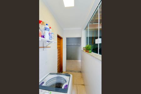 Casa à venda com 126m², 3 quartos e 3 vagas Casa à venda com 126m², 3 quartos e 3 vagasÁrea de Serviço