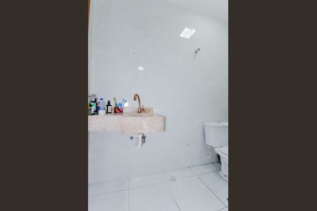 Casa à venda com 126m², 3 quartos e 3 vagas Casa à venda com 126m², 3 quartos e 3 vagasBanheiro da Suíte