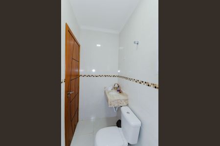 Casa à venda com 126m², 3 quartos e 3 vagas Casa à venda com 126m², 3 quartos e 3 vagasBanheiro Social