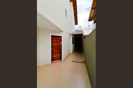 Casa à venda com 126m², 3 quartos e 3 vagas Casa à venda com 126m², 3 quartos e 3 vagasQuintal