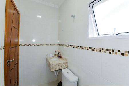 Casa à venda com 126m², 3 quartos e 3 vagas Casa à venda com 126m², 3 quartos e 3 vagasBanheiro Social