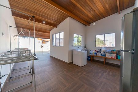 Apartamento à venda com 120m², 2 quartos e 2 vagas Apartamento à venda com 120m², 2 quartos e 2 vagasCobertura