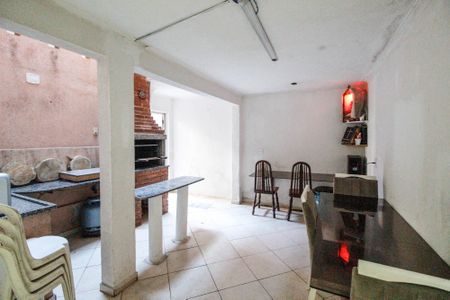 Apartamento para alugar com 220m², 4 quartos e 2 vagasChurrasqueira