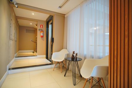 Apartamento à venda com 102m², 2 quartos e 1 vagaHall de Entrada