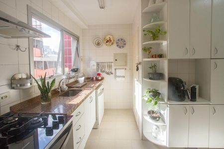 Apartamento à venda com 82m², 3 quartos e 2 vagas Apartamento à venda com 82m², 3 quartos e 2 vagasCozinha