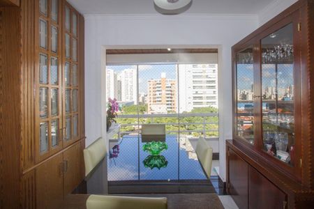 Apartamento à venda com 82m², 3 quartos e 2 vagas Apartamento à venda com 82m², 3 quartos e 2 vagasSala