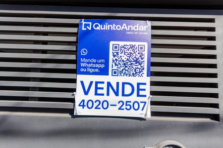 Casa à venda com 127m², 2 quartos e 3 vagas Casa à venda com 127m², 2 quartos e 3 vagasPlaca