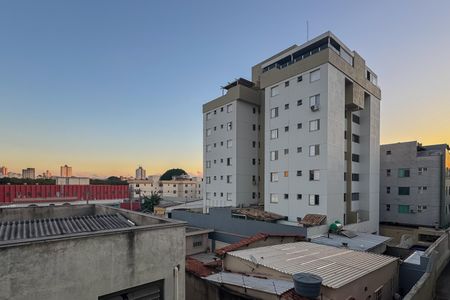 Apartamento à venda com 60m², 2 quartos e 1 vaga Apartamento à venda com 60m², 2 quartos e 1 vagaVista