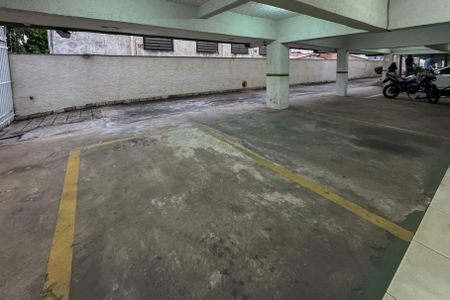 Apartamento à venda com 60m², 2 quartos e 1 vaga Apartamento à venda com 60m², 2 quartos e 1 vagaGaragem