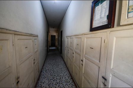 Apartamento à venda com 60m², 2 quartos e sem vaga Apartamento à venda com 60m², 2 quartos e sem vagaHall