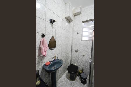 Apartamento à venda com 60m², 2 quartos e sem vaga Apartamento à venda com 60m², 2 quartos e sem vagaBanheiro