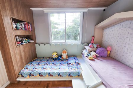 Apartamento à venda com 124m², 3 quartos e 1 vaga Apartamento à venda com 124m², 3 quartos e 1 vagaQuarto 1