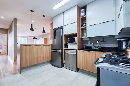 Apartamento à venda com 124m², 3 quartos e 1 vaga Apartamento à venda com 124m², 3 quartos e 1 vagaCozinha