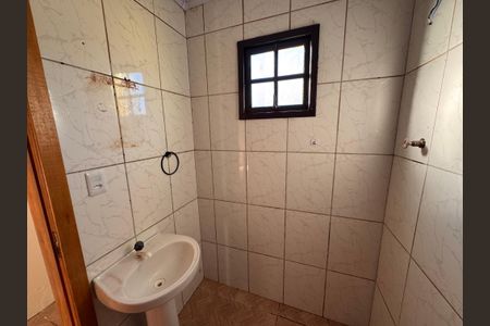 Casa para alugar com 48m², 1 quarto e 1 vaga Casa para alugar com 48m², 1 quarto e 1 vagaBanheiro