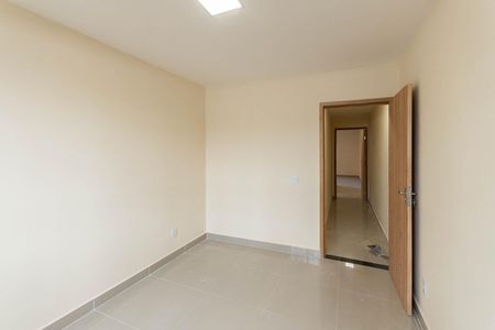 Casa à venda com 233m², 2 quartos e 1 vagaQuarto 