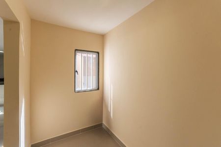 Casa à venda com 233m², 2 quartos e 1 vagaEscritório