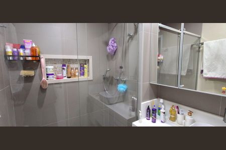 Apartamento à venda com 95m², 3 quartos e 2 vagasBanheiro Social