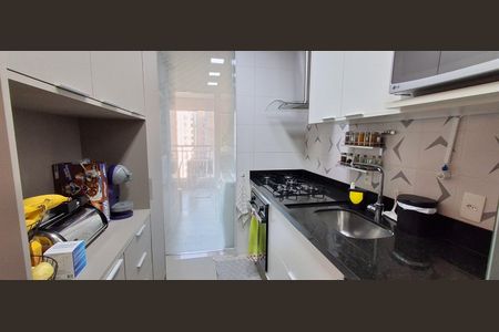 Apartamento à venda com 95m², 3 quartos e 2 vagasCozinha