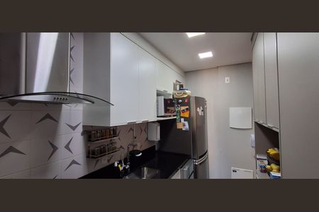 Apartamento à venda com 95m², 3 quartos e 2 vagasCozinha