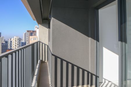 Apartamento à venda com 41m², 1 quarto e sem vaga Apartamento à venda com 41m², 1 quarto e sem vagaSacada