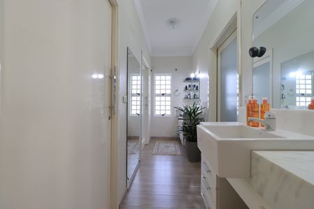 Casa para alugar com 430m², 6 quartos e 4 vagasLavabo da Sala 2