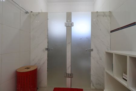 Casa para alugar com 430m², 6 quartos e 4 vagasBanheiro da Suíte 4