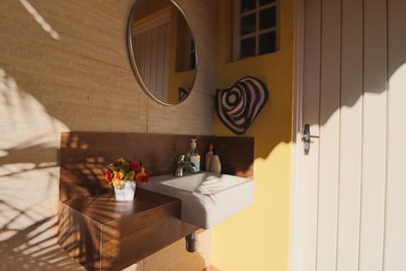 Casa para alugar com 430m², 6 quartos e 4 vagasBanheiro área gourmet